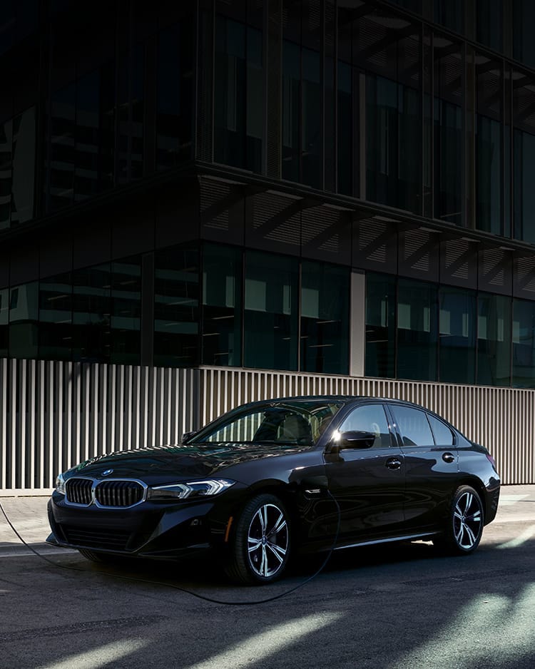 2024 BMW 330e, 330e xDrive Plug-In Hybrid Sedan