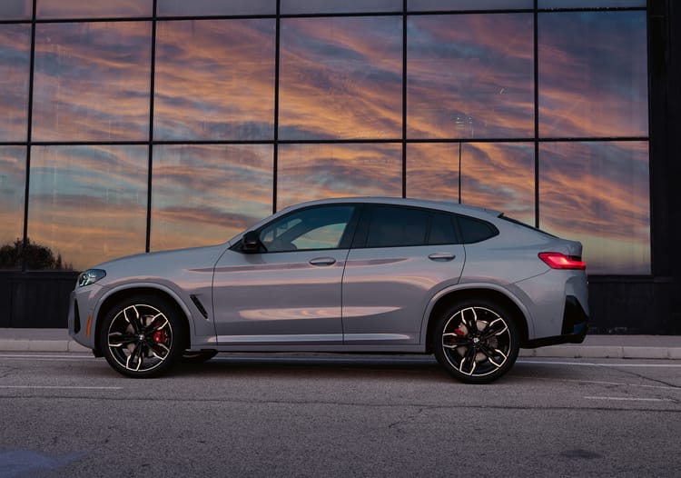 2024 BMW X4 Luxury Coupe SUV