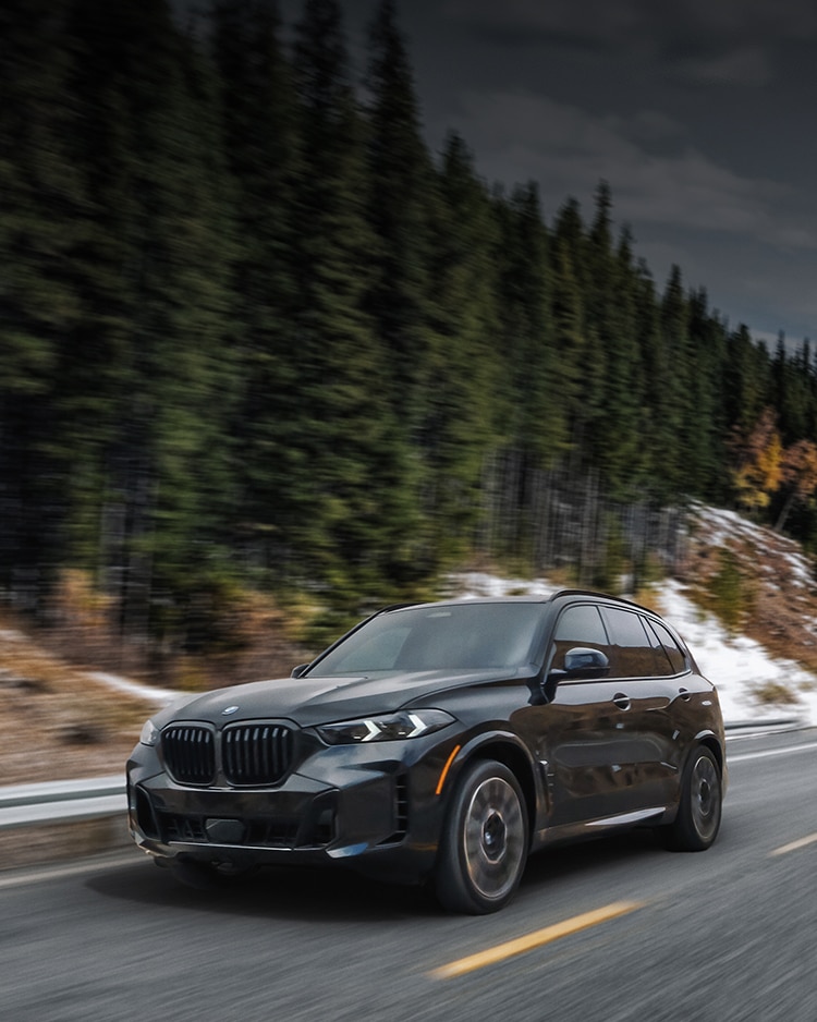 2025 BMW X5 xDrive50e PlugIn Hybrid SUV Features & Specs