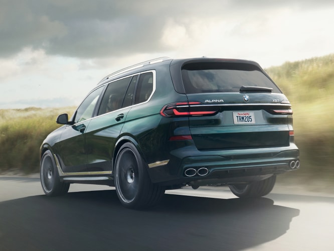 2026 BMW ALPINA XB7 Luxury Full-Size SUV | Features & Specs