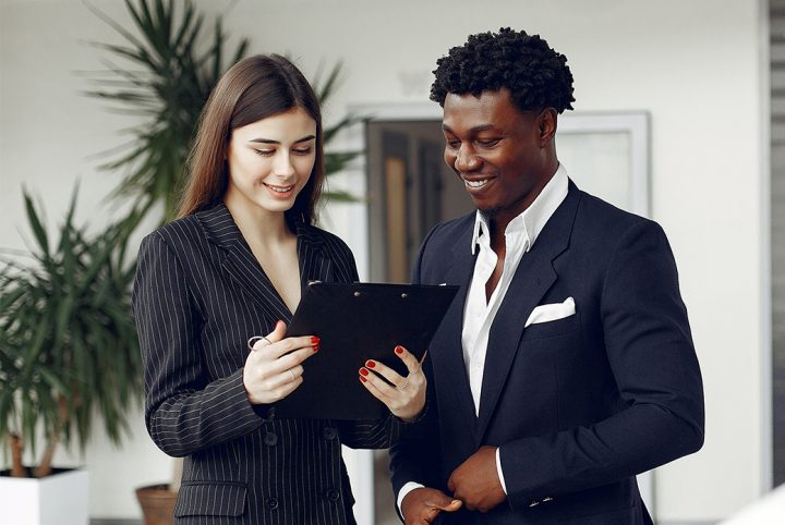 A BMW customer and BMW Account Manager meeting