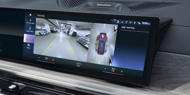 Detail of iDrive screen, showcasing Parking View including Rear View Camera
