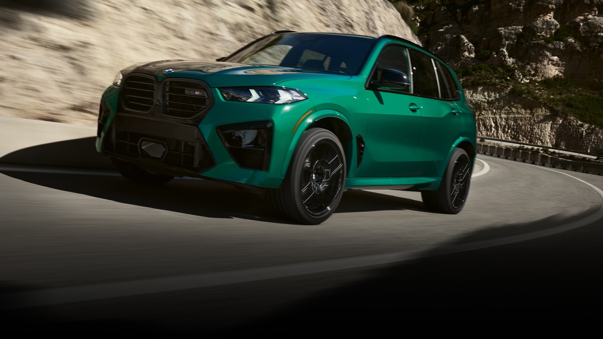 Massive Selection of Luxury SUVs Near West Palm Beach, Florida