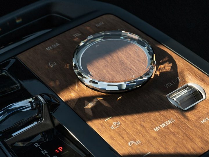 Detail of the center console with crystal finished controls