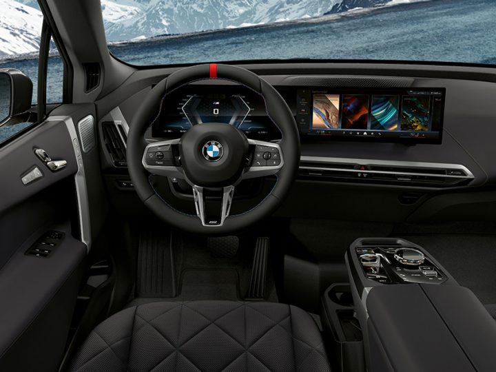 Showcasing standard heated steering wheel and Front Heated seats and armrests