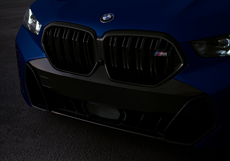 Detail of the front exterior of the 2026 BMW X6